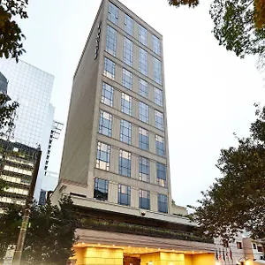 5* Hotel L'hotel Portobay